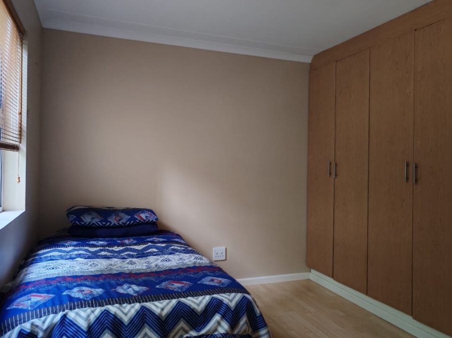 5 Bedroom Property for Sale in Cannon Rocks Eastern Cape